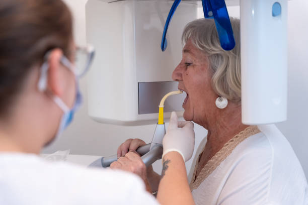 Best Emergency Dental Extractions in Austintown, OH
